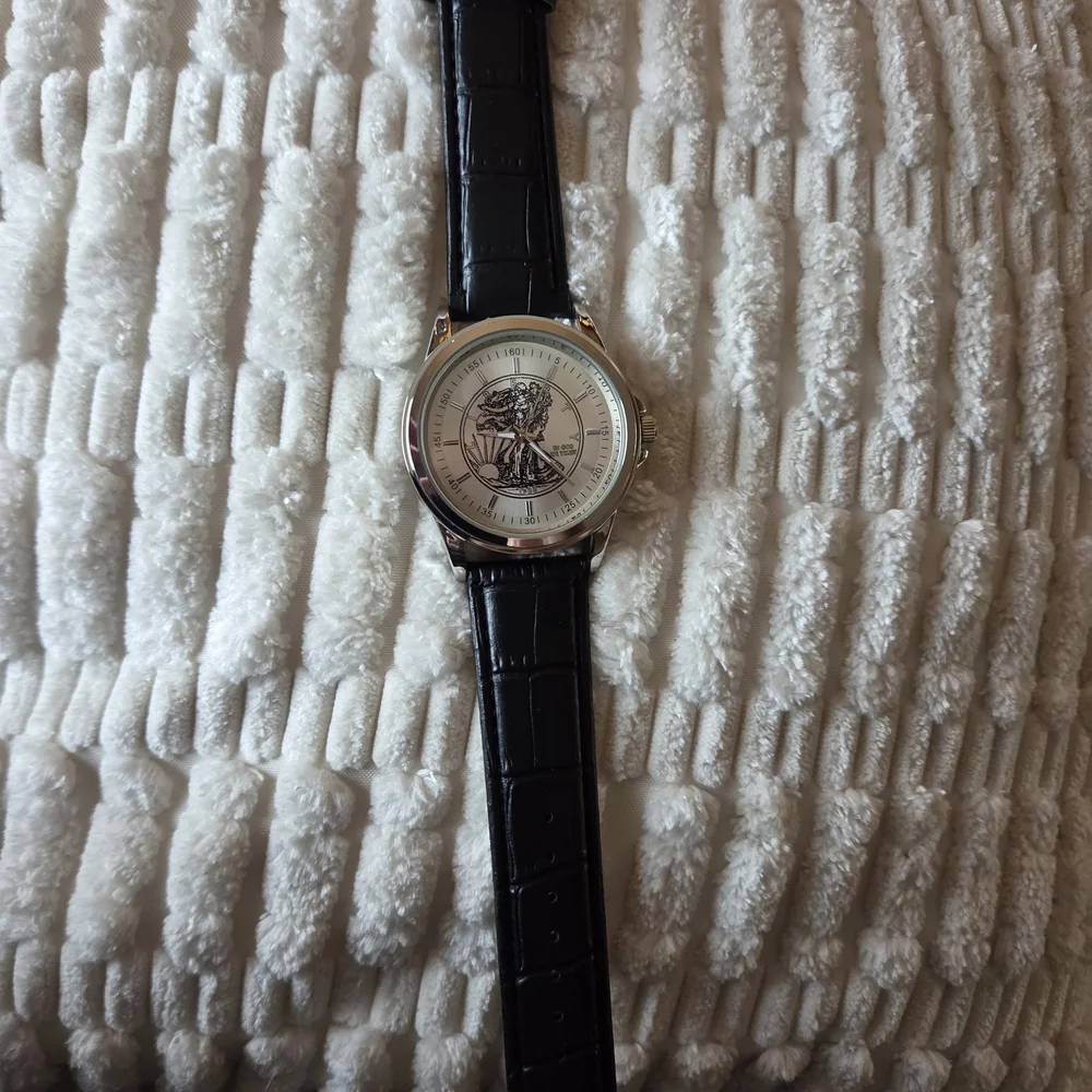 Elegant Black Leather Strap Lady Liberty  Watch‎